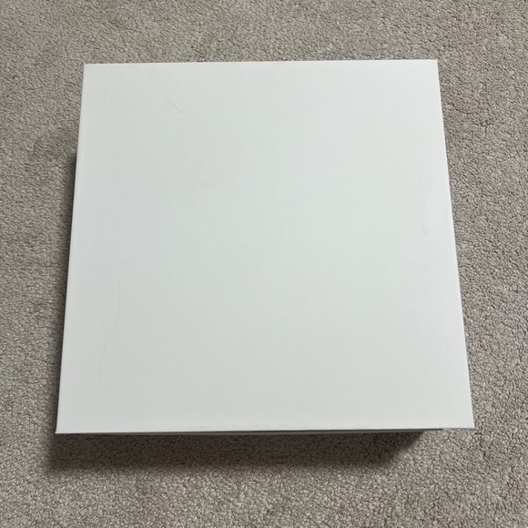 Celine logo white black empty box for bag with tissue decoration storage - Picture 2 of 14